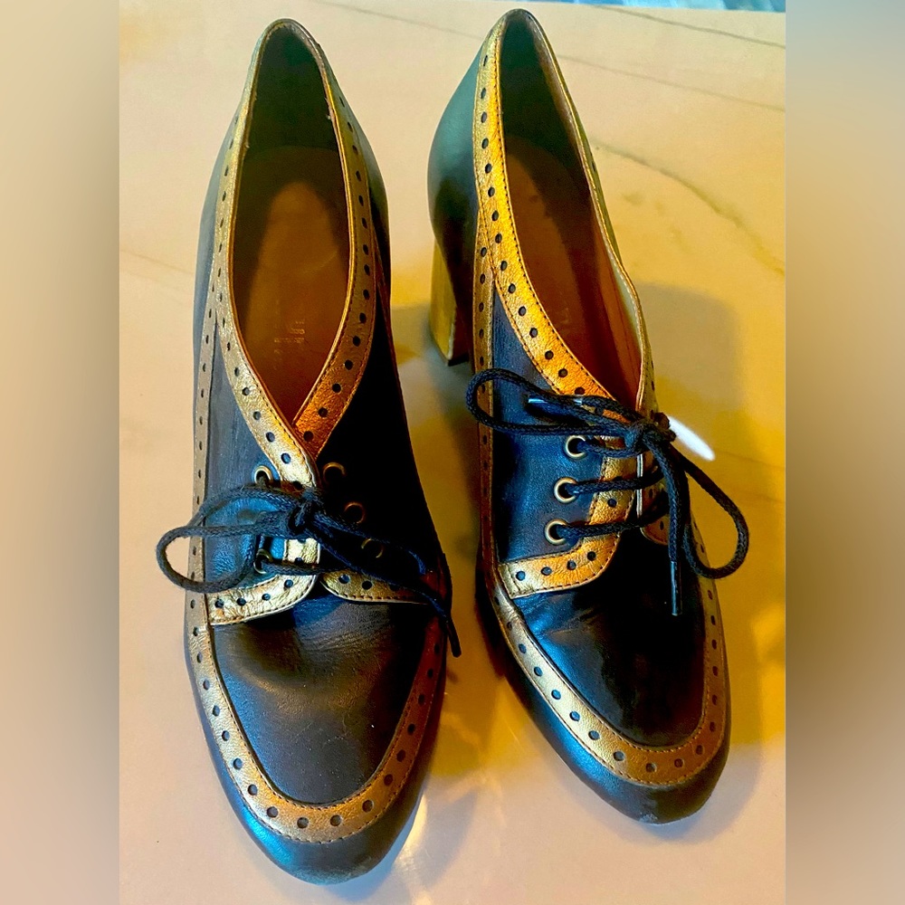 ANTHROPOLOGIE Nina Payne navy and gold wooden heeled lace up oxfords.  Size 38
